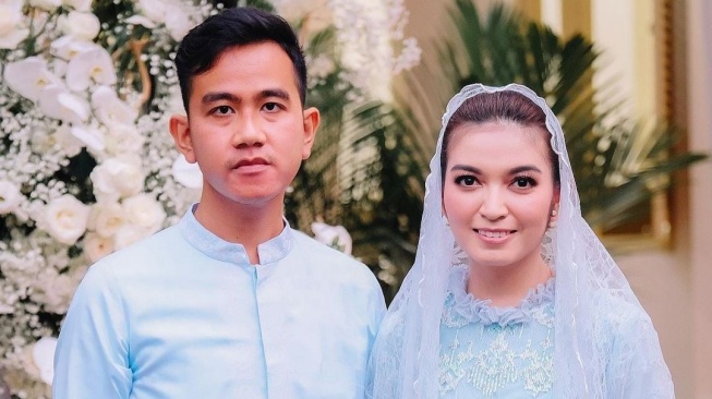 Selvi Ananda Gak Punya Medsos Meski Sering Temani Gibran Rakabuming Kampanye, Ternyata Ada Manfaatnya Loh!